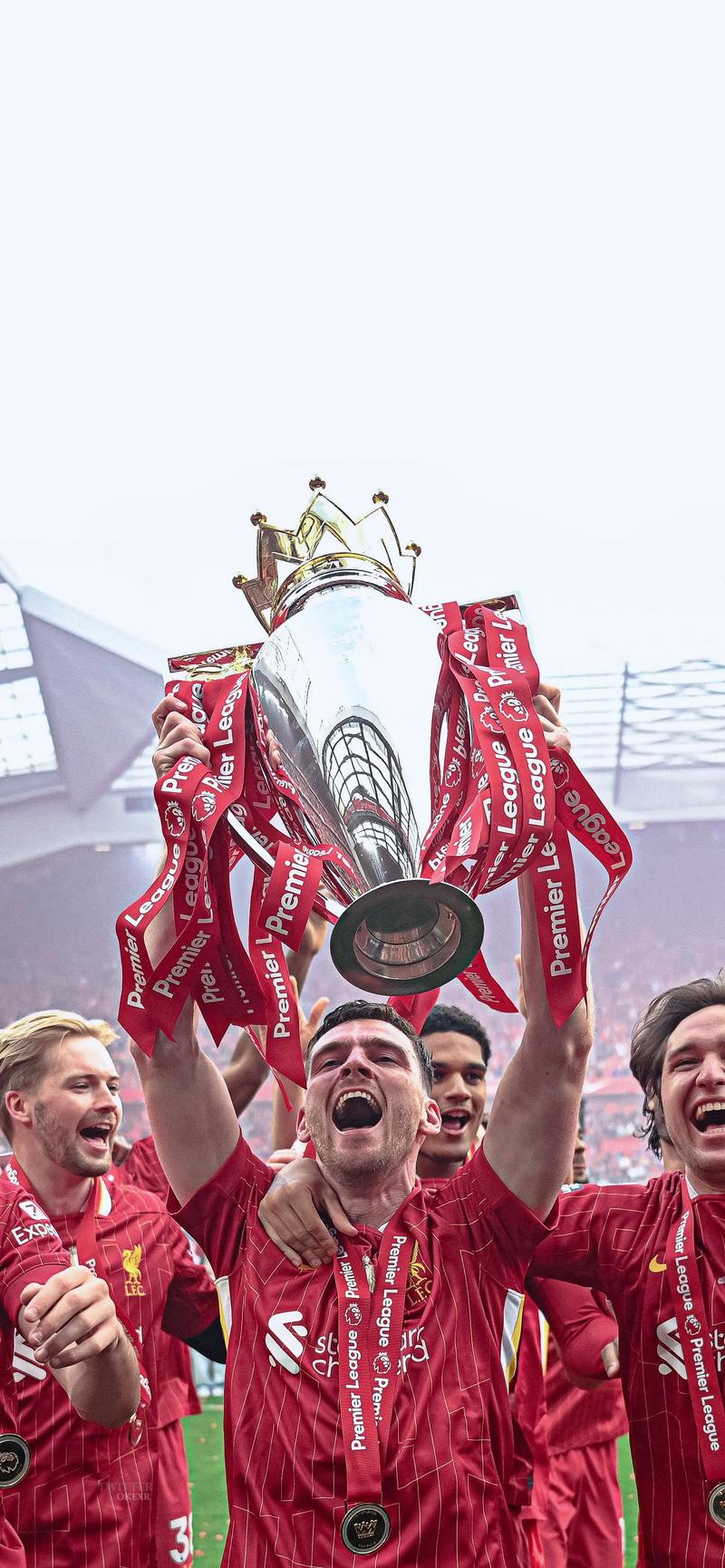 穆帅：当年我给了麦克托米奈生涯首秀，今天他给我他的球衣（穆里尼奥：我曾给麦克托米奈处子秀，如今他回赠我球衣）