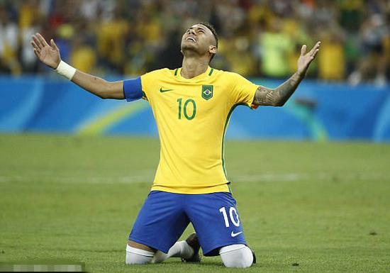 哈登：保罗无论去哪里都对比赛产生了影响，很幸运成为他队友（哈登盛赞保罗：无论在哪都能影响比赛，能成为其队友很幸运）