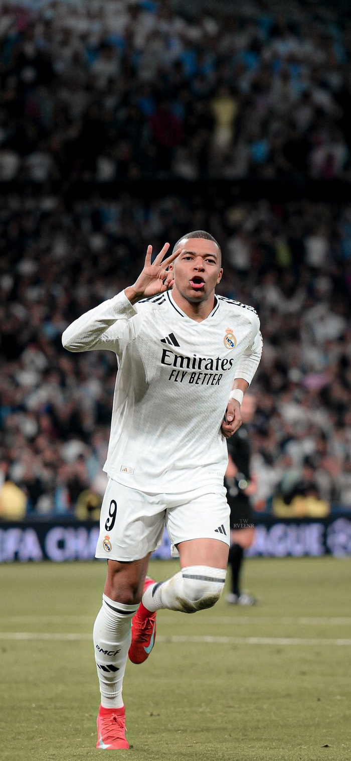 冬天太冷不想骑车？在家骑滚筒，骑一小时等于路骑三小时？我来帮你们体验一下