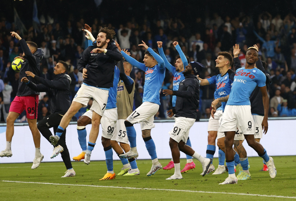 多家西媒：德容缺席本轮联赛的原因为家庭私人事务