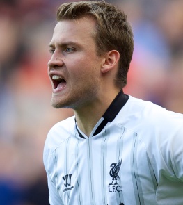 你认同吗？孔蒂说法鹰防守好，目前其欧冠失球第三多、德甲失球第二多（孔蒂称“鹰”防守出色？数据却显示：欧冠丢球第3、德甲第2）