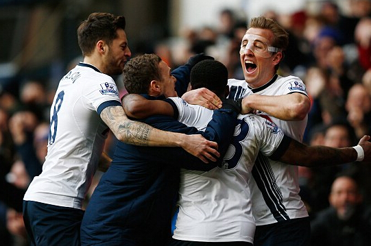 会员大会上施洛特贝克没和凯尔握手，记者：相关人员说没矛盾（会员大会上施洛特贝克未与凯尔握手，记者称相关人士表示双方无矛盾）