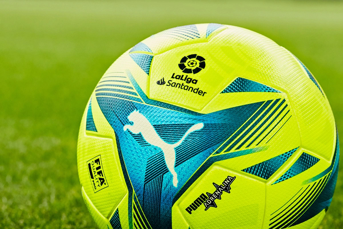 欧冠淘汰赛前瞻：曼联对阵巴黎,（欧冠淘汰赛焦点战：曼联迎战巴黎圣日耳曼）