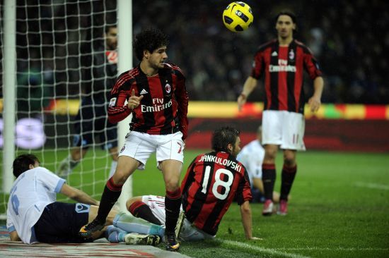 同样是06后王牌新星，为何刘诚宇人气远不如蒯纪闻，原因找到了（同为06后顶尖新秀，刘诚宇为何不及蒯纪闻受关注？背后因素揭晓）