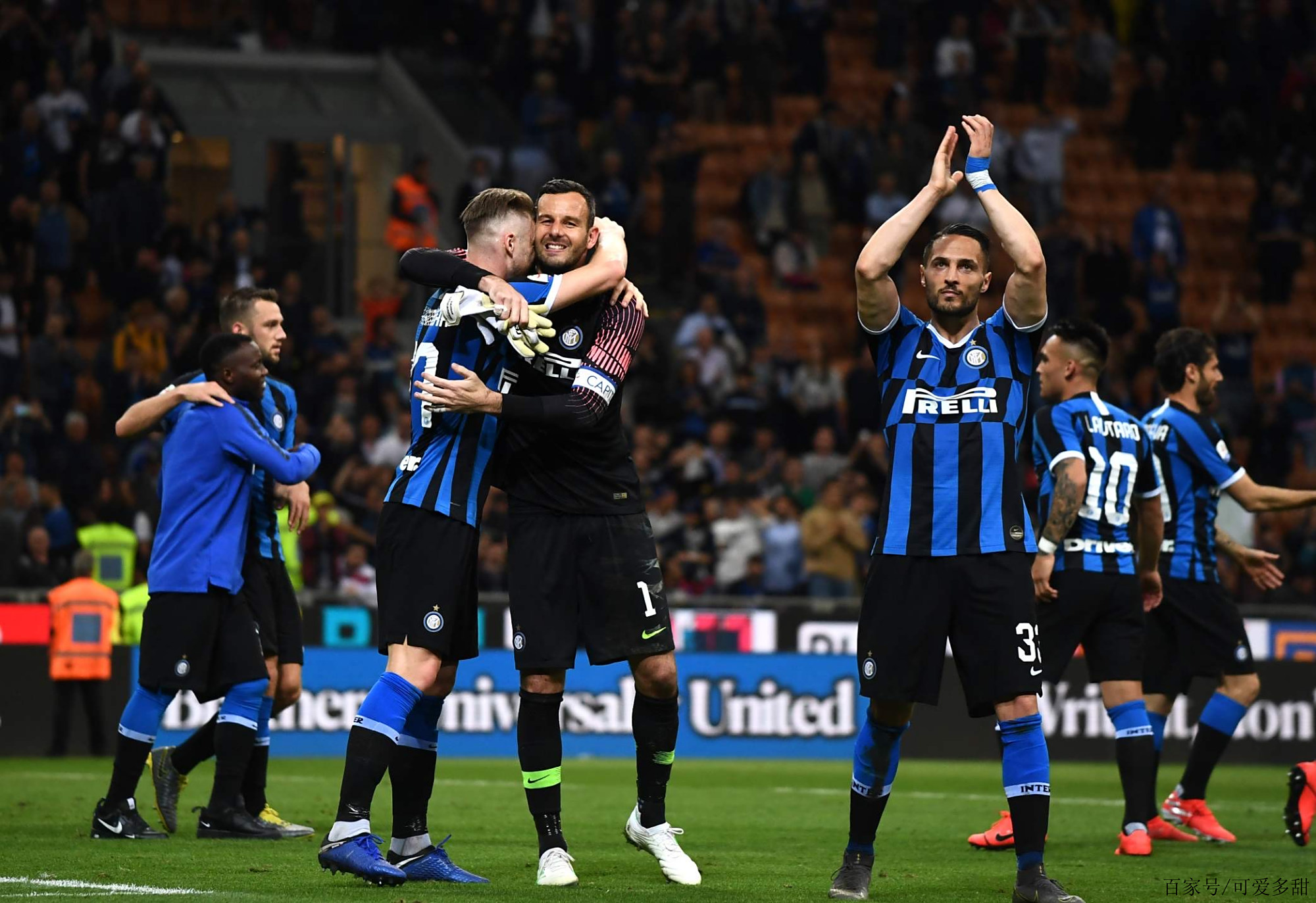 斯基拉：那不勒斯依然想租梅努，球员也想要获得更多出场机会