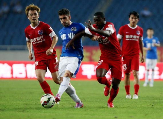 “挪威重炮手”里瑟在利物浦曾穿6号，如今凯尔凯兹接过6号（利物浦6号易主：从“挪威重炮手”里瑟到凯尔凯兹）