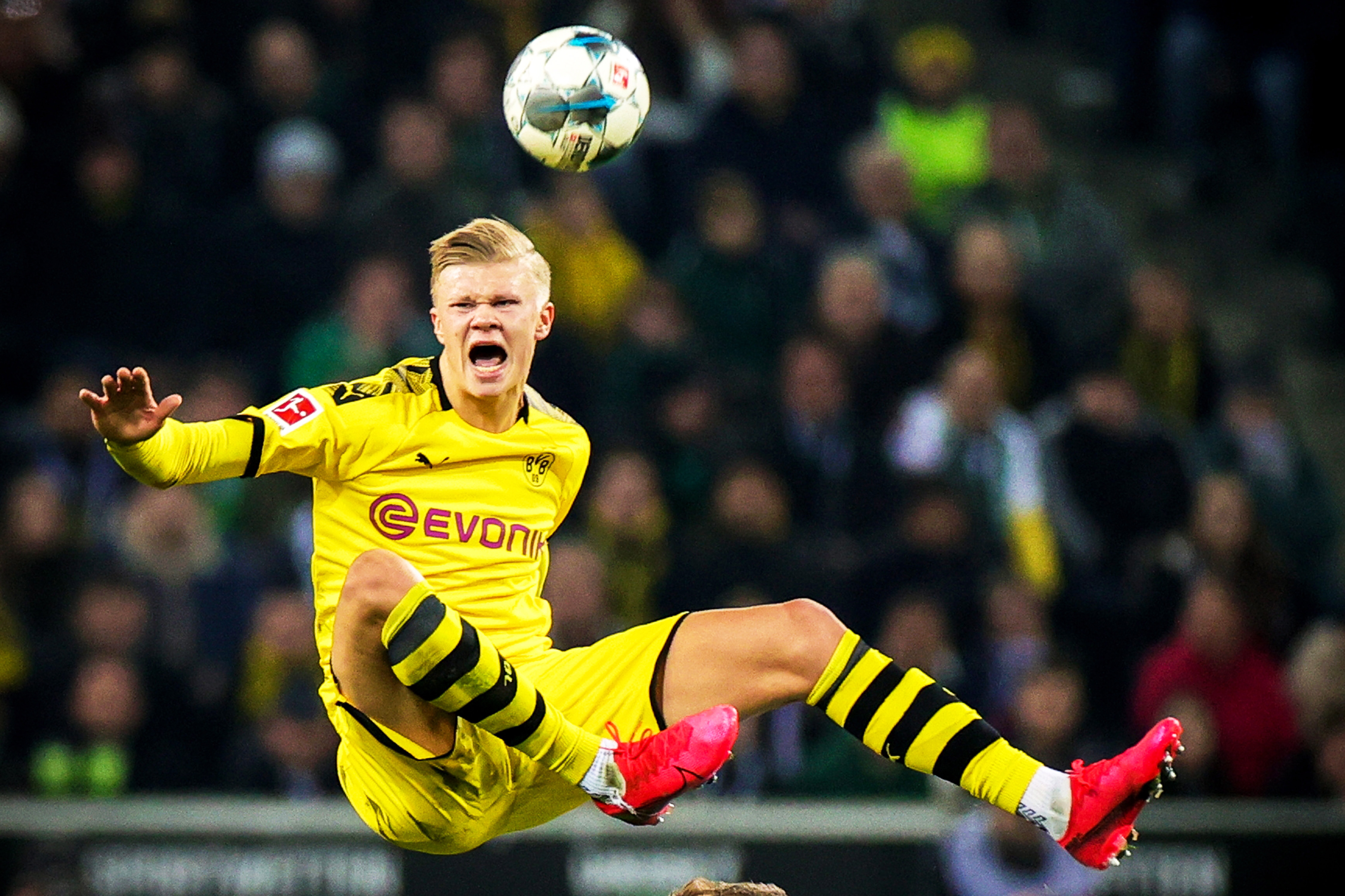 7次扑救+扑点，迈尼昂当选与罗马一役米兰队内最佳球员（迈尼昂7次扑救含扑点，获评米兰战罗马队内最佳）