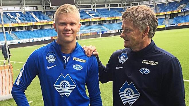 U20男排全运会，江苏苦战五局不敌浙江！山东太强，全胜小组第一（全运会U20男排：江苏鏖战五局惜败浙江，山东强势全胜锁定小组第一）