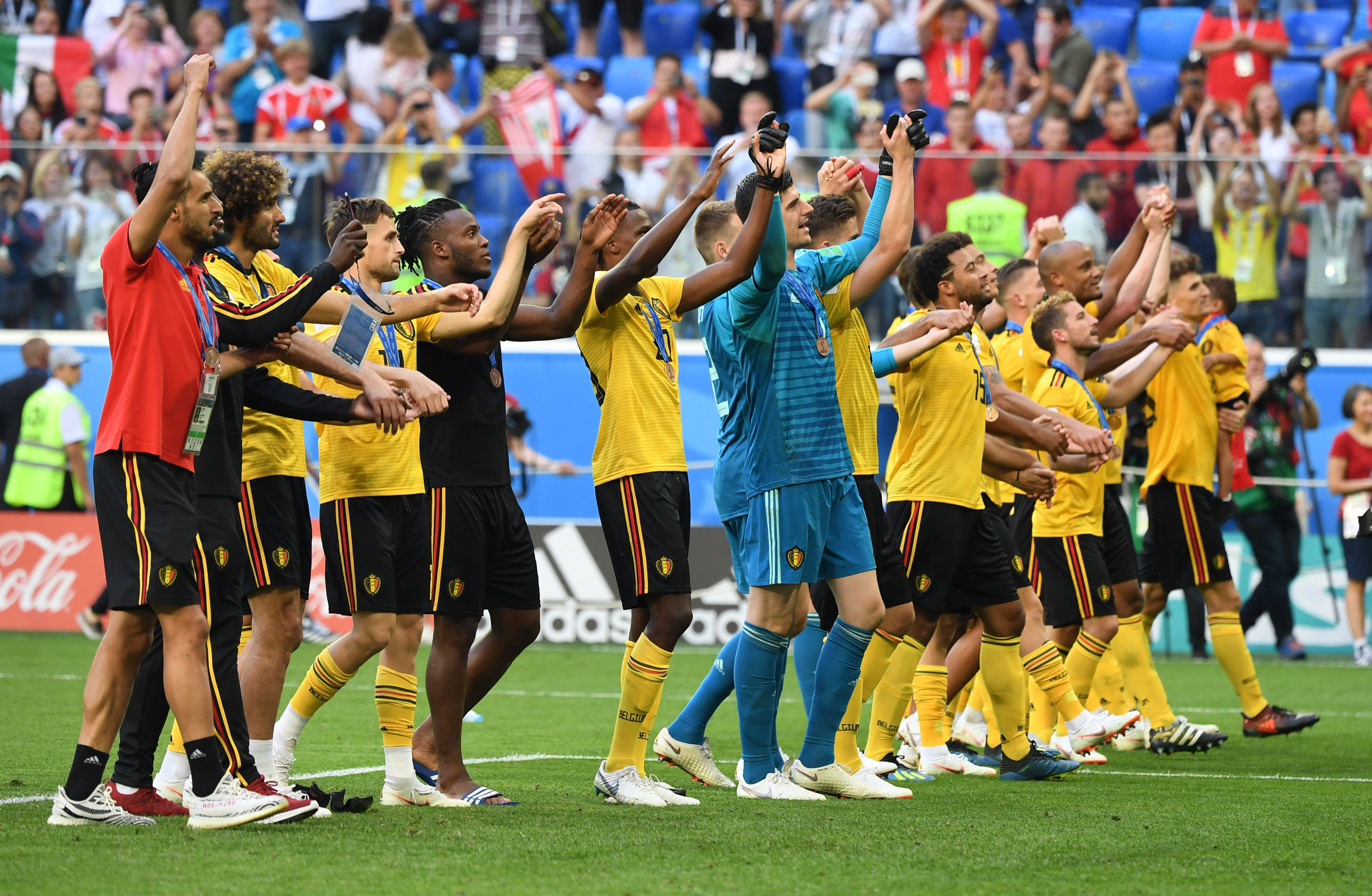 前高管：内马尔离开巴萨不久后就后悔了，他曾向我请求回来（前巴萨高层称：内马尔离队后很快后悔，曾主动寻求回归）