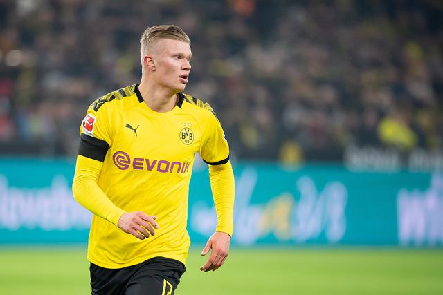 未能与武磊同场竞技，梅伦多夏窗加盟球队，13场贡献1球1助攻（无缘与武磊同场，梅伦多夏窗入队，13战贡献1球1助）